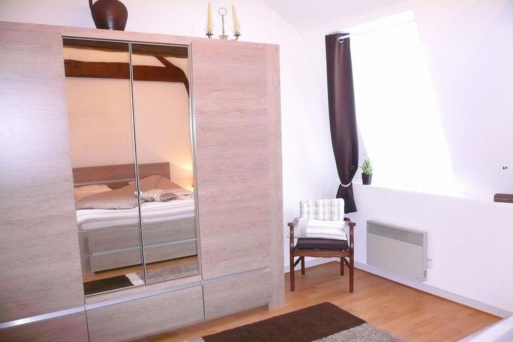 Chez Lisette Honfleur 500M Plage Habitación foto